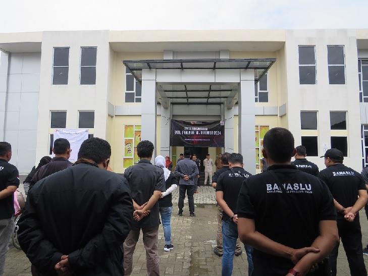 APEL SIAGA PENGAWASAN, DEKLARASIKAN PEMILU YANG DAMAI DAN BERINTEGRITAS 