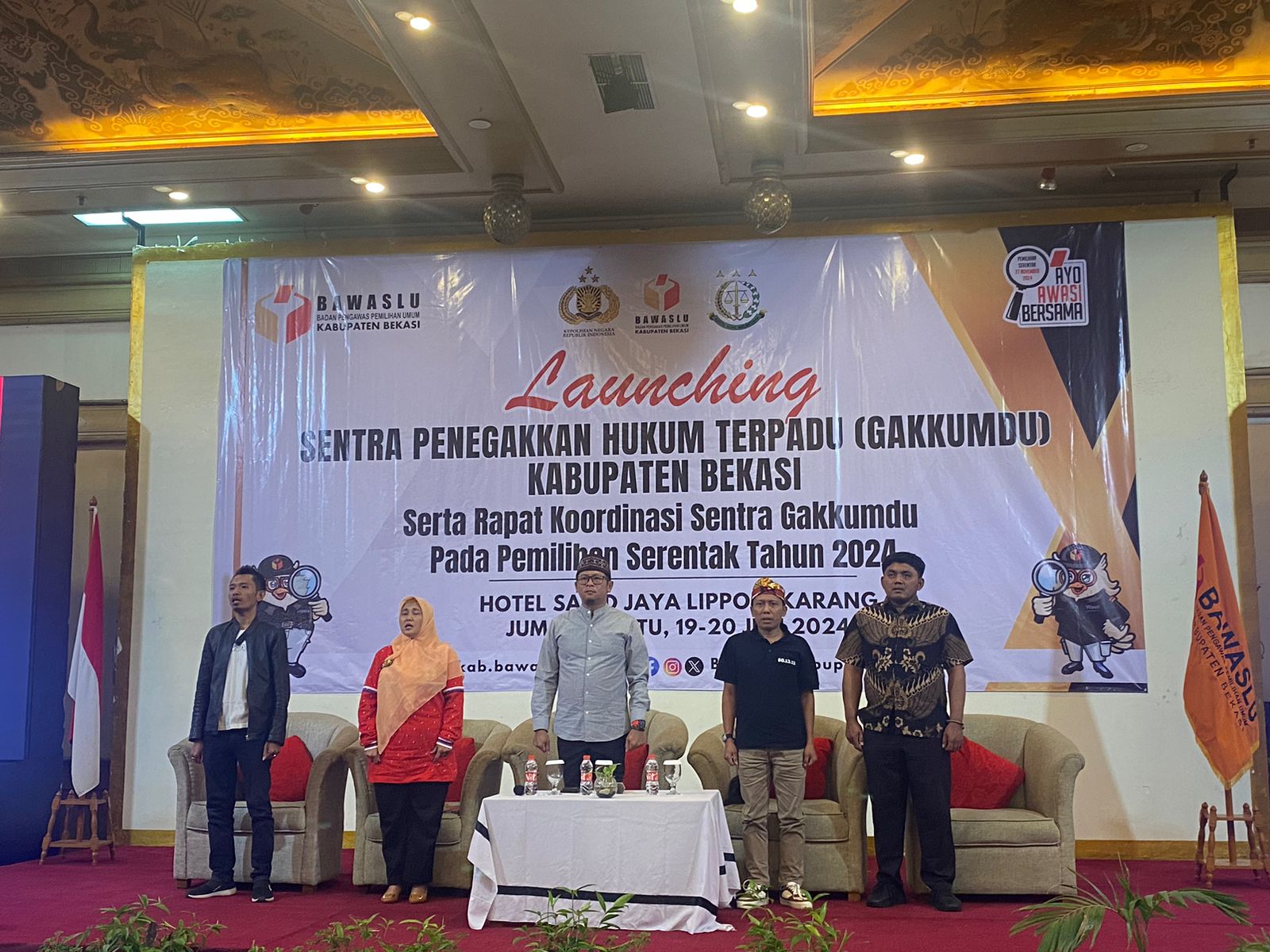 Launching Sentra Gakkumdu Kabupaten Bekasi serta Rapat Koordinasi Sentra Gakkumdu pada Pemilihan Serentak Tahun 2024 di Hotel Sahid Jaya Lippo Cikarang, Minggu (20/7/2024).