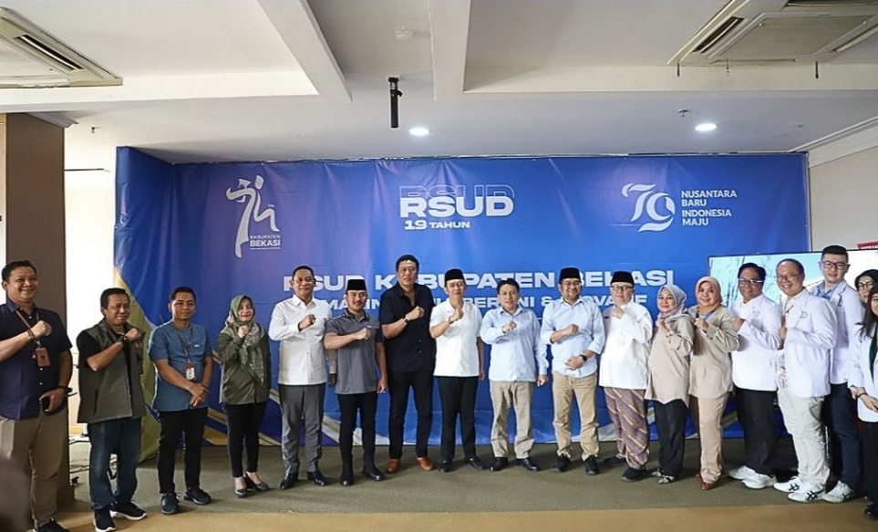 Pembukaan Tahapan Pemeriksaan Kesehatan Bakal Pasangan Calon Bupati dan Wakil Bupati Bekasi Tahun 2024 di RSUD Kabupaten Bekasi, Jumat (30/8/2024).
