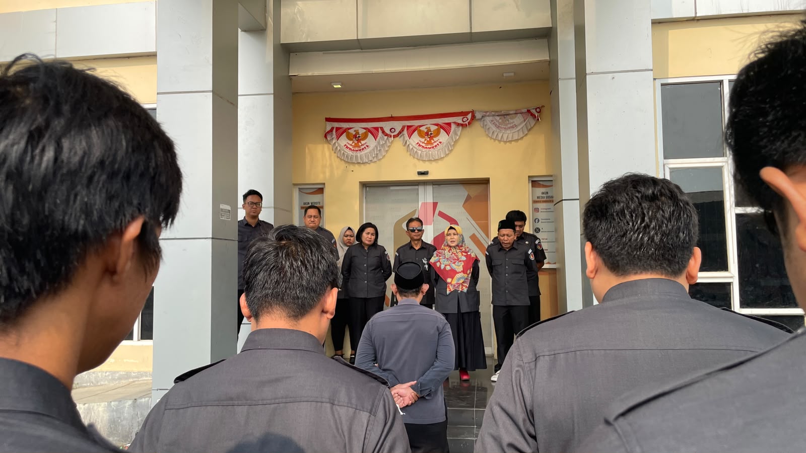 suasana apel pagi