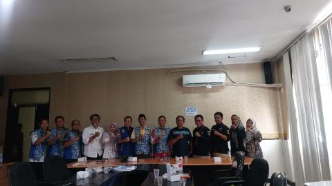 Bawaslu Kabupaten Bekasi lakukan Audensi dengan Dinas Kependudukan dan Pencatatan Sipil (Disdukcapil) Kabupaten Bekasi di Kantor Disdukcapil Kabupaten Bekasi, Kamis (31/10/2024)