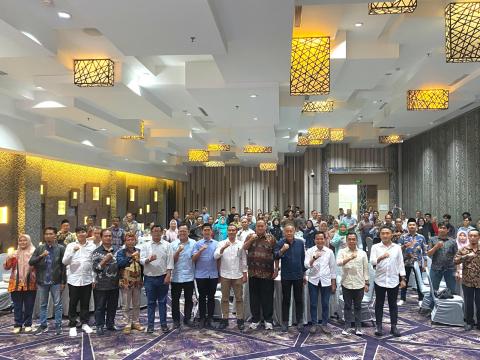 Sambutan Wakil Ketua DPR RI, Dr. H. Saa Kegiatan Penguatan Kelembagaan Bersama Stakeholder yang di gelar di Holiday Inn Jababeka Cikarang, pada Jum'at (26/9/2025).