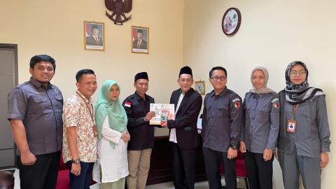 melakukan kunjungan audiensi resmi ke Kantor Kementerian Agama (Kemenag) Kabupaten Bekasi