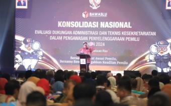 Konsolidasi Nasional Evaluasi Dukungan Administrasi dan Teknis Kesekretariatan dalam Pengawasan Penyelenggaraan Pemilu 2024 di Batam, Rabu (24/7/2024).
