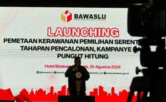 Sambutan Ketua Bawaslu Republik Indonesia Rahmat Bagja pada saat Pembukaan Launching Pemetaan Keawanan Pemilihan Serentak Tahun 2024 yang di gelar Bawaslu RI di Hotel Bidakara Jakarta, Senin(26/8/2024).