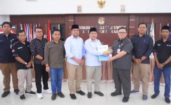 Bawaslu Kabupaten Bekasi Hadiri dan Awasi Penyerahan Kesimpulan Hasil Pemeriksaan Kesehatan Bakal Pasangan Calon Bupati dan Wakil Bupati Bekasi di Kantor KPU Kabupaten Bekasi, Selasa (3/9/2024).