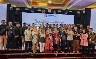 Bawaslu Kabupaten Bekasi Hadiri Rapat Koordinasi Nasional (Rakoornas) Evaluasi Pengawasan Partisipatif, Pemungutan dan Penghitungan Suara pada Pemilihan Gubernur dan Wakil Gubernur, Bupati dan Wakil Bupati serta Walikota dan Wakil Walikota Tahun 2024 yang gelar oleh Bawaslu Republik Indonesia pada 13-15 Desember 2024 di Redtop Hotel & Convention Center, Jakarta Pusat.