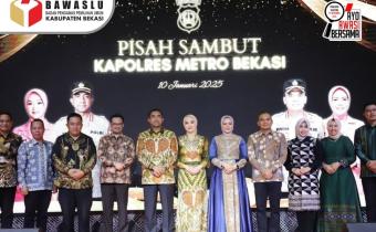BawaslAcara Pisah Sambut Kapolres Metro Bekasi dari Kombes Pol. Twedi Aditya Bennyahdi kepada pejabat baru Kombes Pol. Mustofa, di Ballroom Hotel Holiday Inn Jababeka Cikarang, Jum’at (10/01/2025).