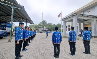 Bawaslu Kabupaten Bekasi menggelar upacara bendera dalam rangka memperingati Hari Kebangkitan Nasional (Harkitnas) ke-118 tahun 2026 di Halaman Kantor Bawaslu Kabupaten Bekasi, pada Rabu (20/5/2026).
